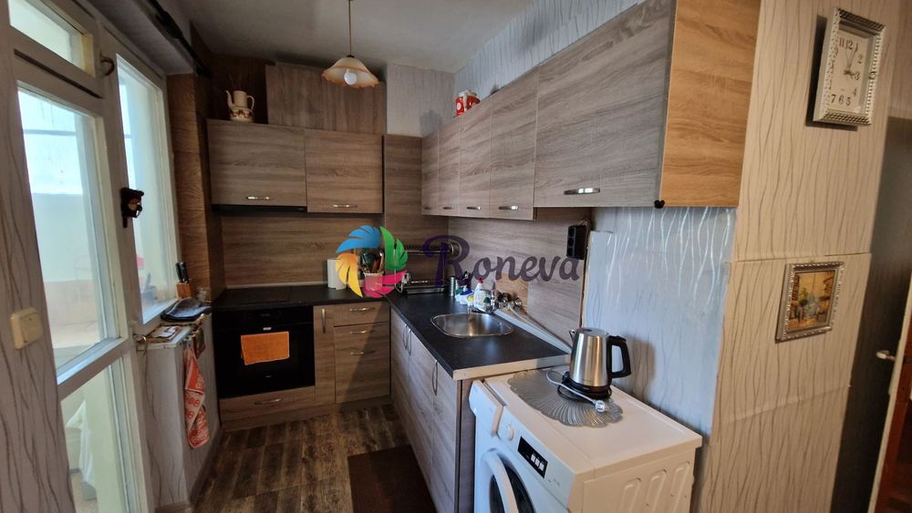 Дава се под наем Тристаен апартамент в Варна, Окръжна болница - 68 кв.м за 306 € - Снимка #5