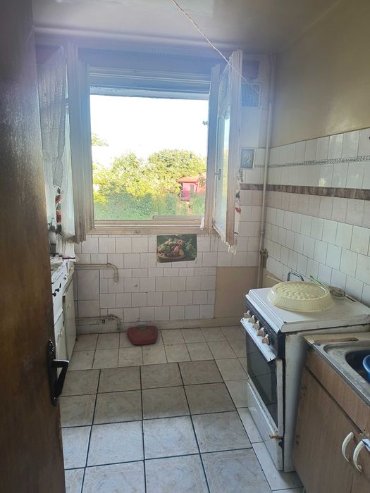 Vand apartament cu 3camere