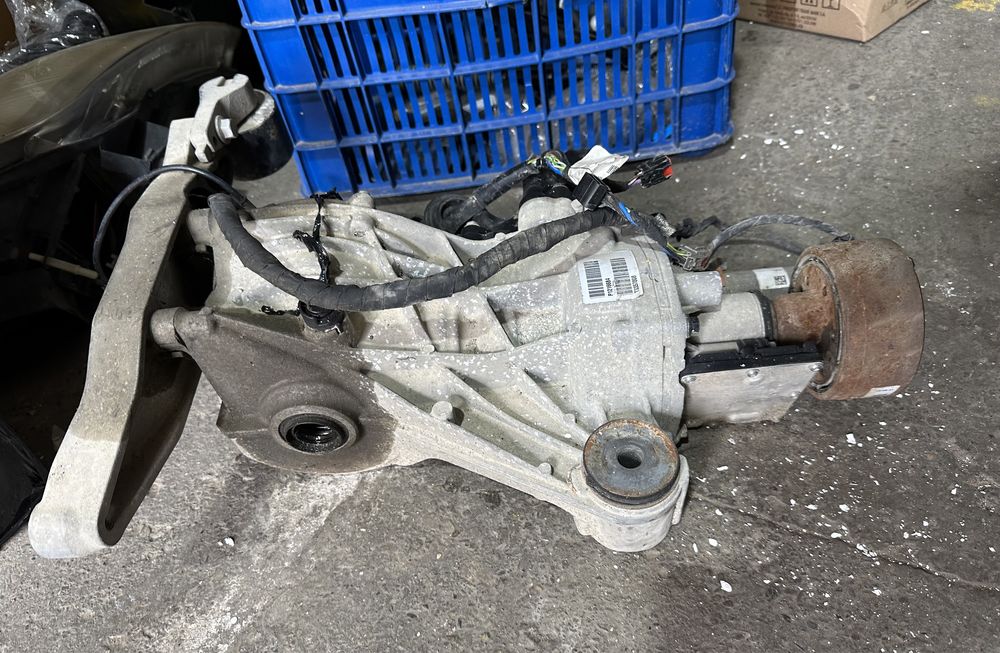 Grup spate Volvo XC90 / S90 / XC60 / V90 : P1216684