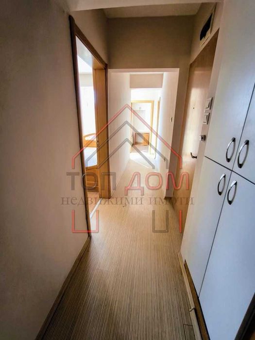 Продава се Тристаен апартамент в Варна, Централна поща - 120 кв.м за 1567 €/кв.м - Снимка #9