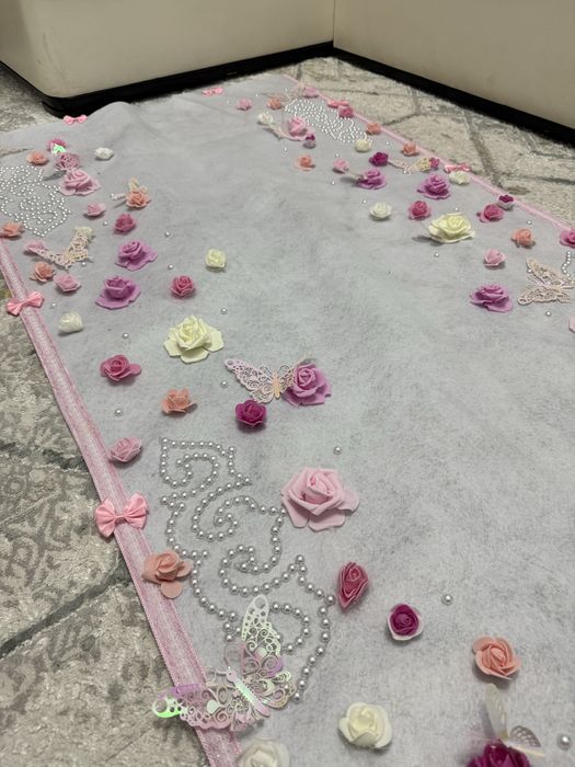 Ақ жол 1 жас қыз балаға