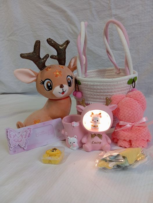 Корзина с подарками