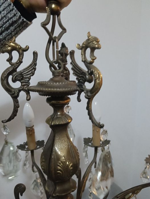 Candelabru vechi din alamă 8 brațe stil clasic vitange