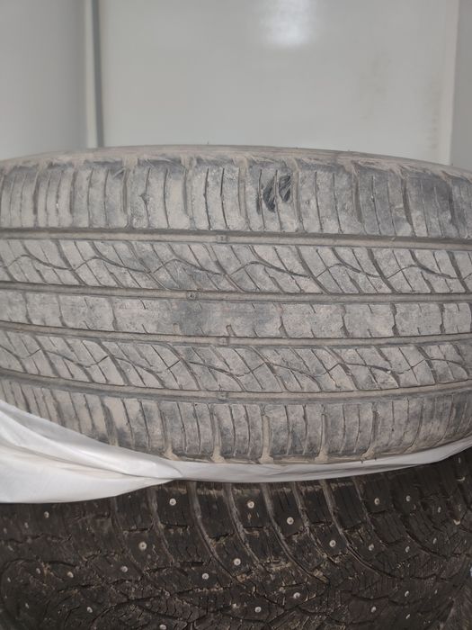 Продам шину Kumho