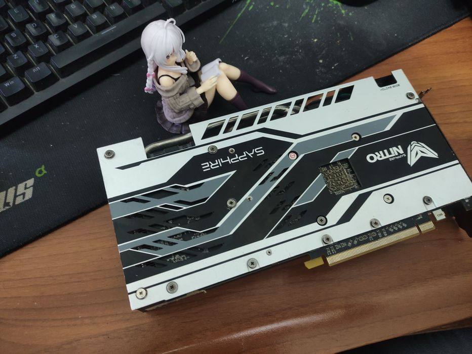Продам видеокарту rx580 на 4gb