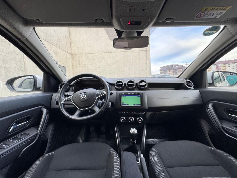 Dacia Duster Prestige//benzina 4x4/ 4x2/ climatronic/încălzire scaune