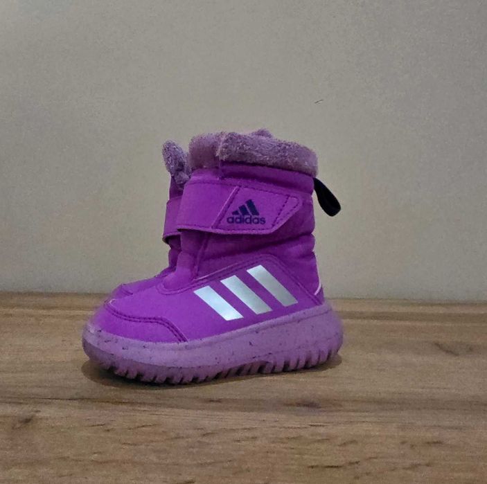 Ботуши Адидас размер 22