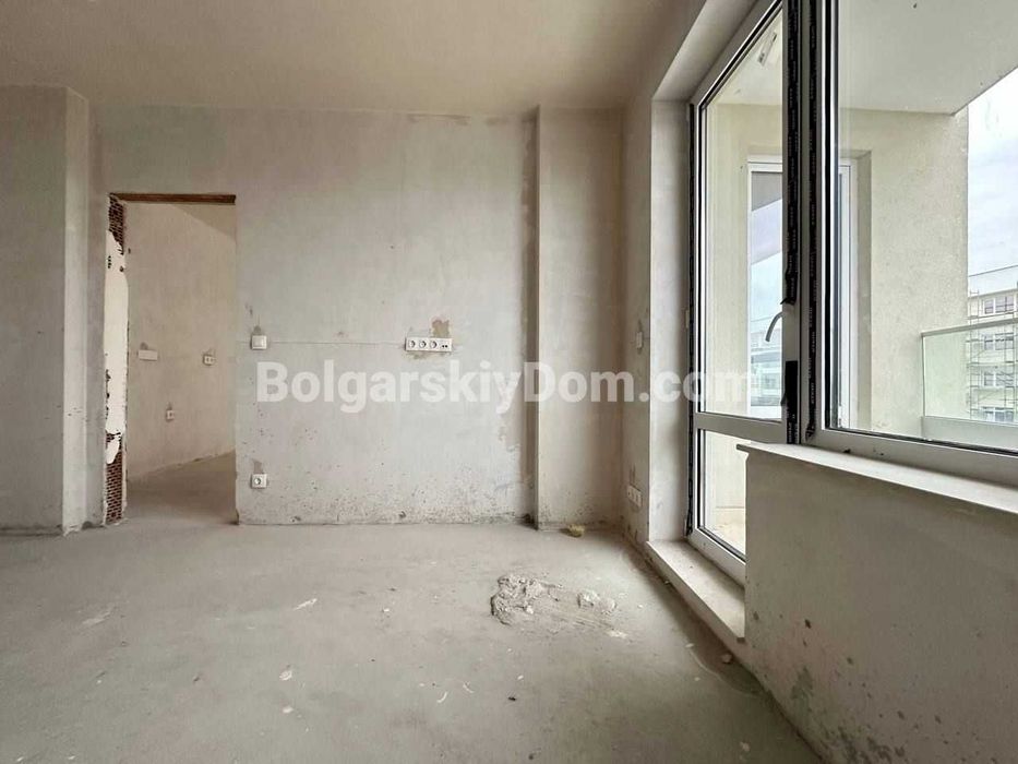 Продава се Двустаен апартамент в Бургас, Славейков - 76 кв.м за 1094 €/кв.м - Снимка #6