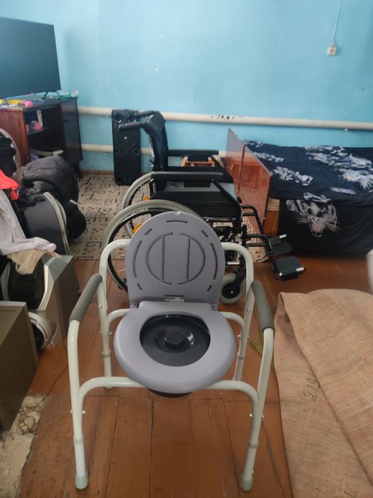 Кресло стул туалет