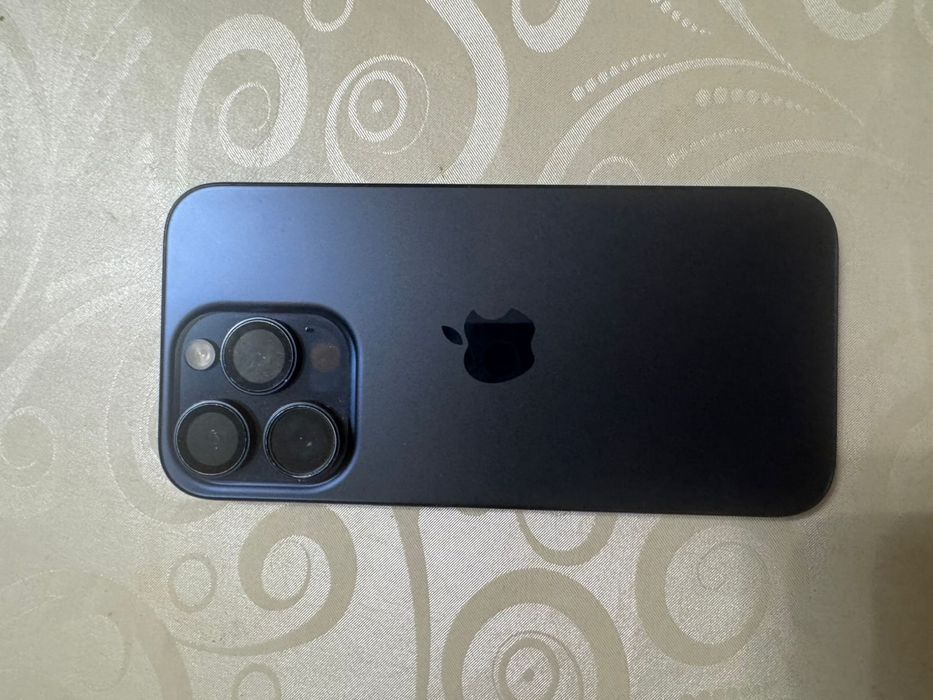 Iphone 15 pro 256гб