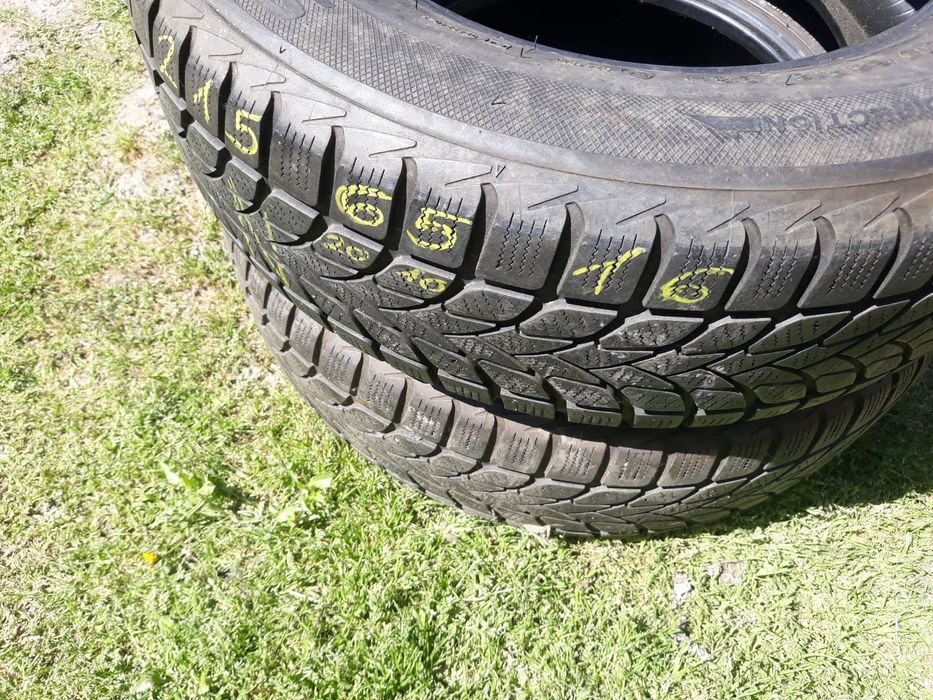 Caucicuri  215 205 60 65 R 16 rezerva 195 60 16 4 buc