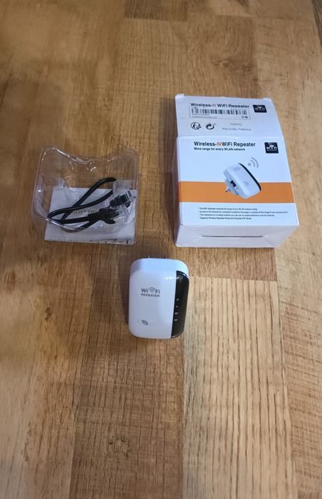 Wi-Fi extender / repeater