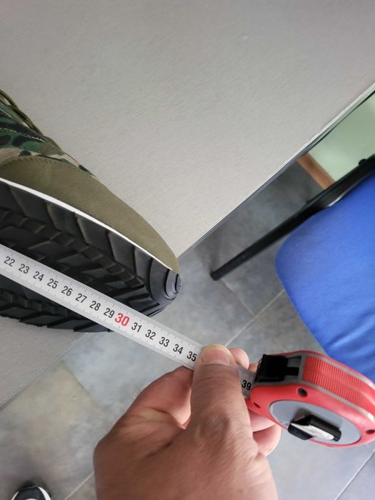 Маратонки 48номер