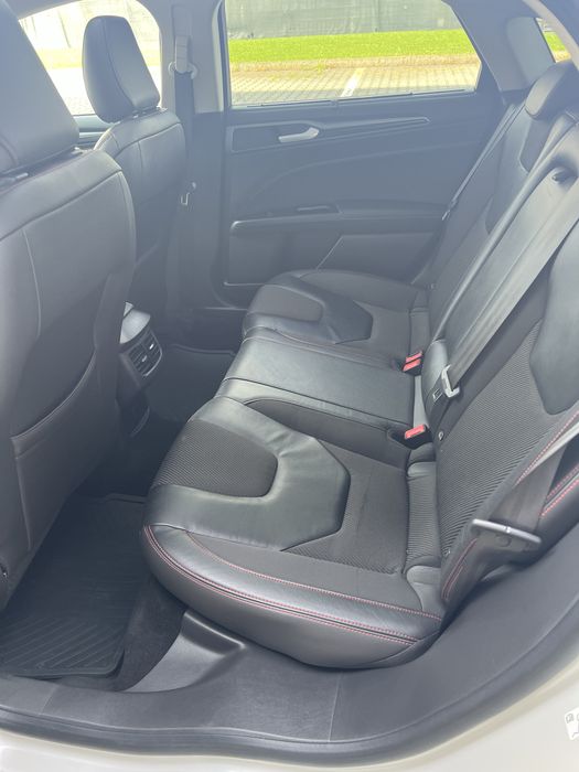 Ford Mondeo Titanium X