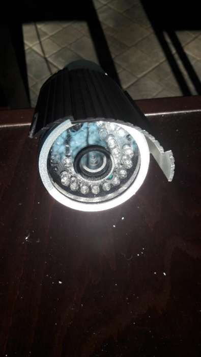 2 camere supraveghere infrarosu