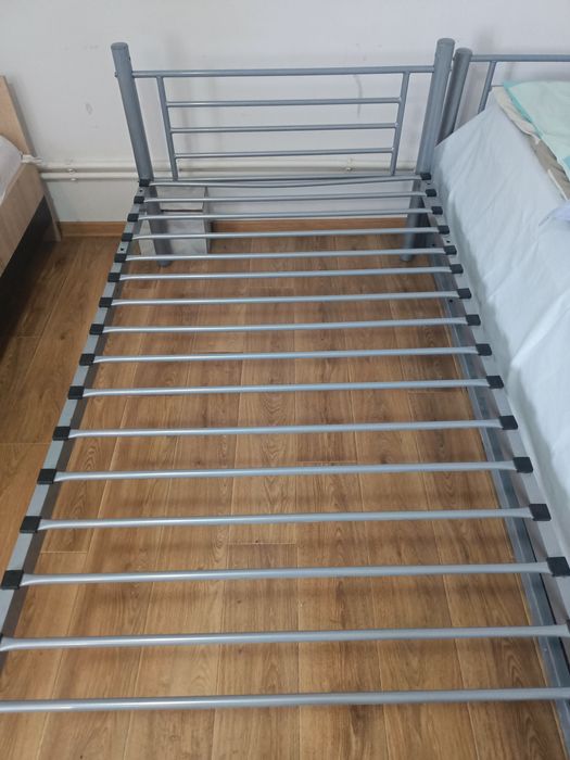 Vind pat 200 × 90 cm.