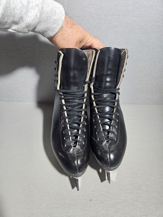 Patine 3049 gheata patinaj artistic Riedell    marime  39-40  ( 26   cm lungime interioara).