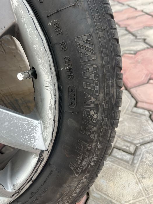 4х114.3 диск с шинами 195/60/15