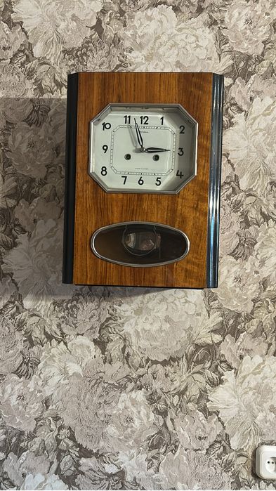 Часы настенные антиквариат