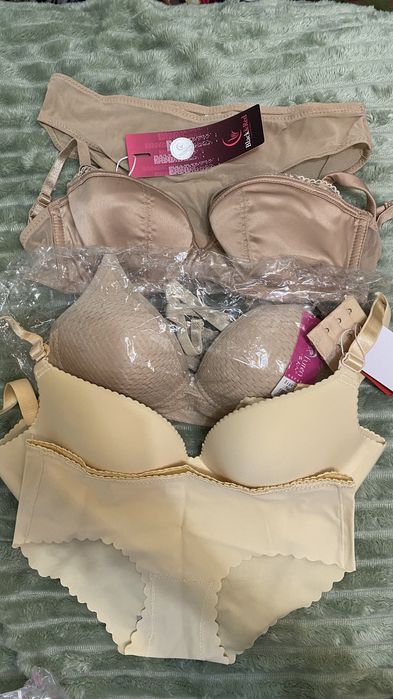Нижнее белье маленьких размеров 70А. Новое