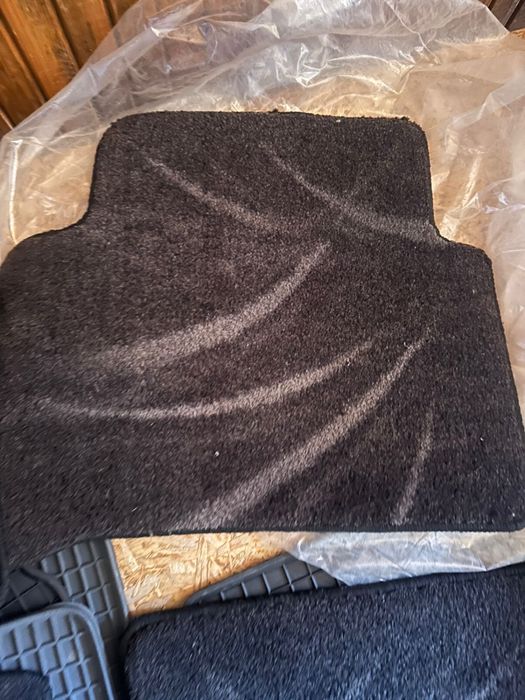 Продам летние полики на Мерседес Е 211