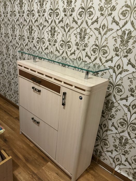 Тумба для обуви за 2к продаю