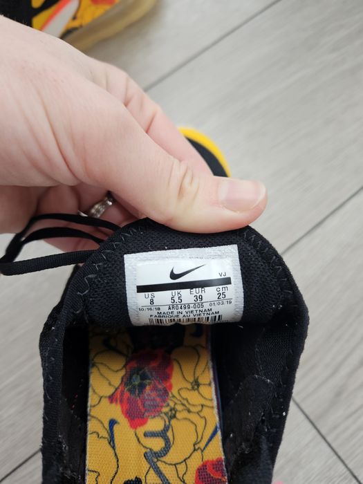 Adidași damă Nike Air Max 270 Floral Heel