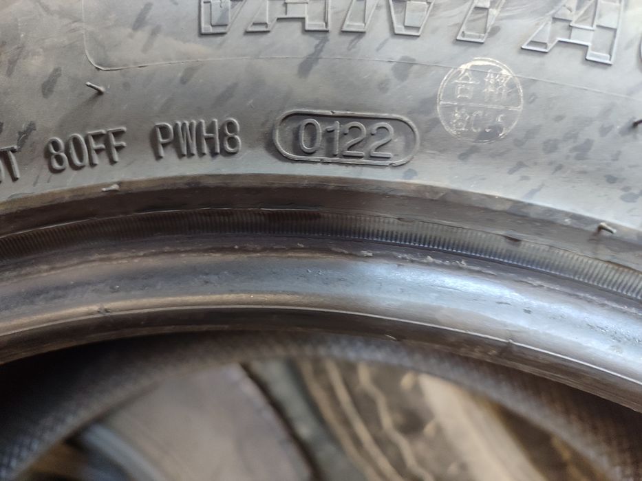 Продавам гуми за джип 235/55/18