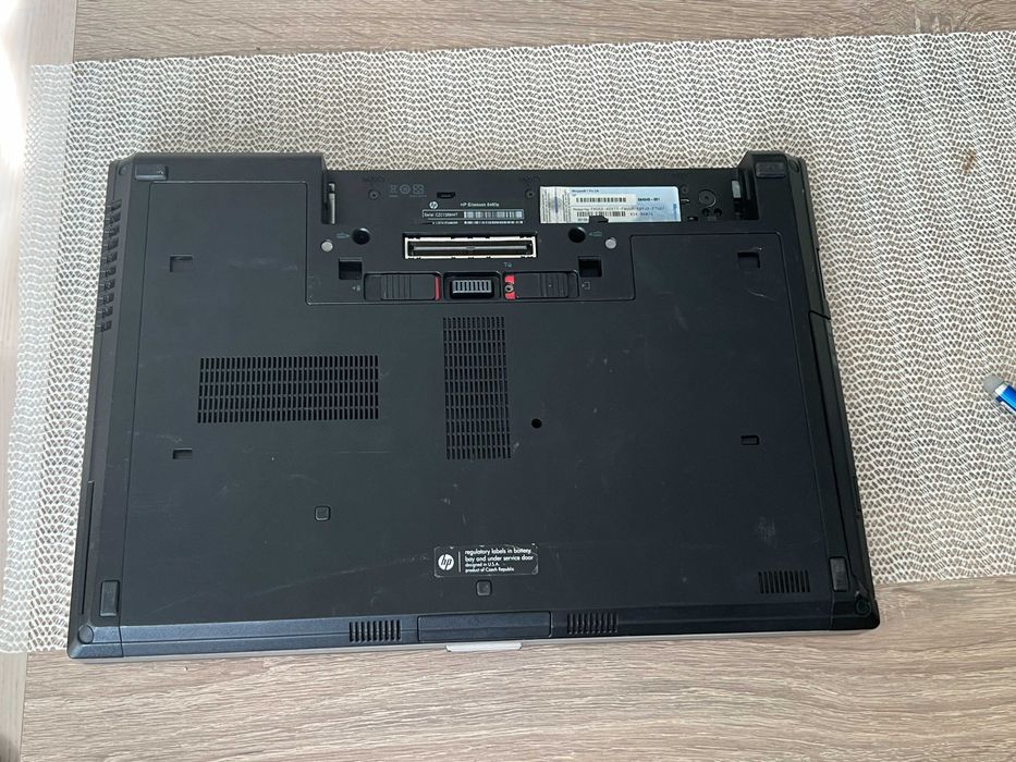 Laptop HP EliteBook 8460p i5-2520M – fără HDD, RAM, baterie