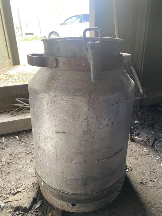 Продам флягу под питьевой воду