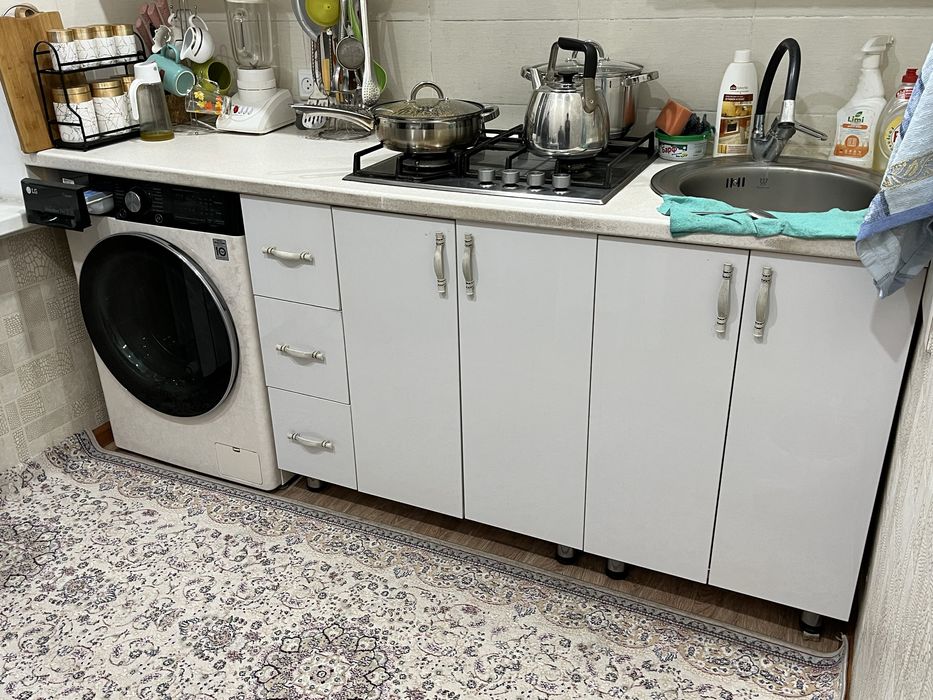 Белые шкавчики ::