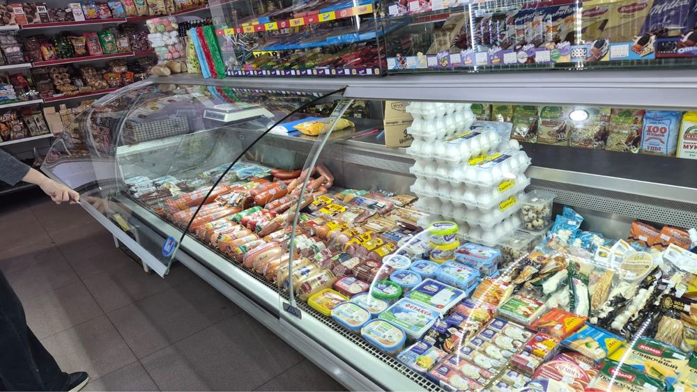 Витринный холодильник