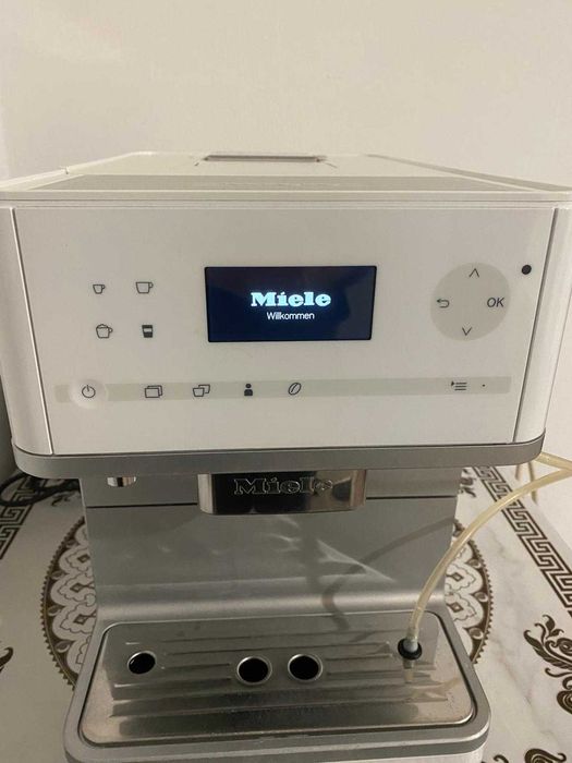 Espressor Cafea Profesional Miele CM6350 Alb