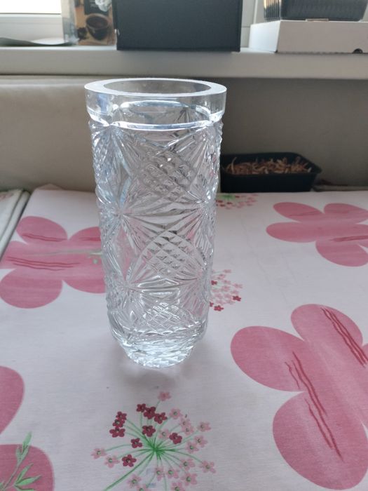 Ваза хрустальная