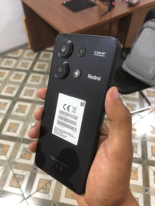 Redmi Note 13 (Xiomi)