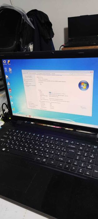 Ноутбук DEXP 17 дюймовый