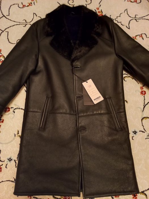 Продаётся новая мужская дубленка!