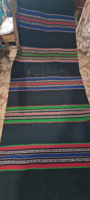 Продавам вълнени черги