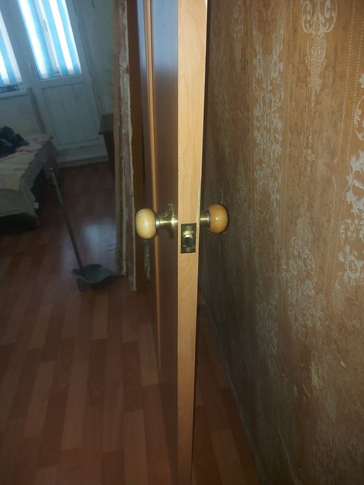 Межкомнатная дверь 80см