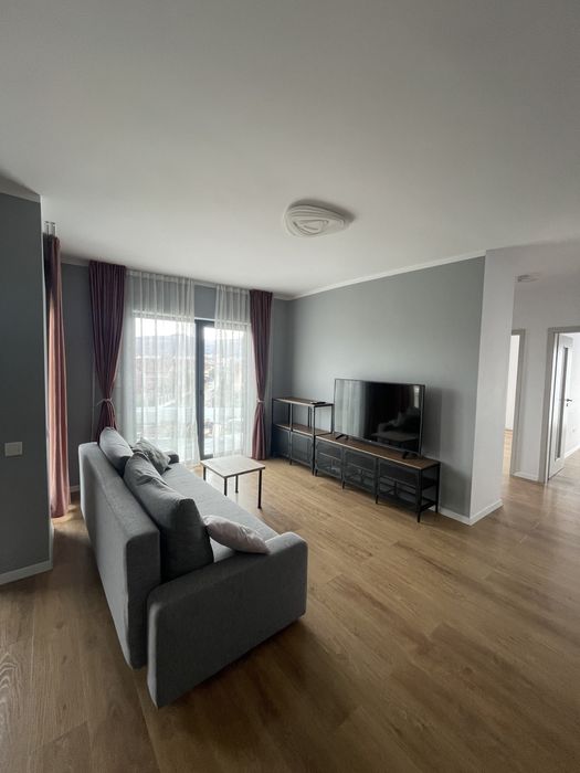 Apartament de inchiriat 3 camere