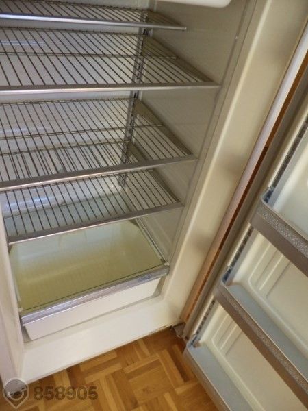 хладилник 250L - Zil