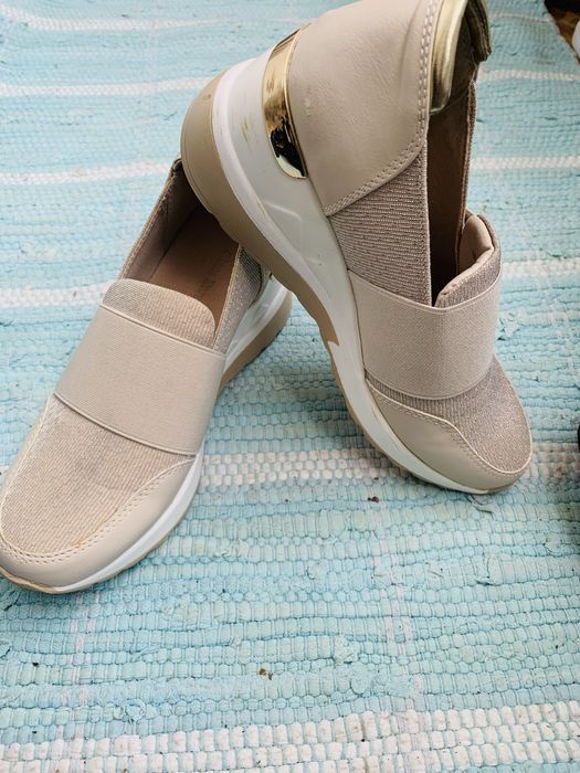 Ежедневни обувки 37 номер 3 чифта за 30лв