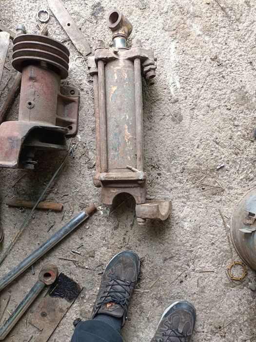 Гидроцилиндр продам