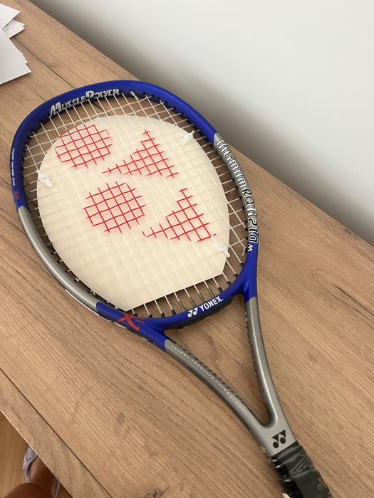 Тенис ракета Yonex