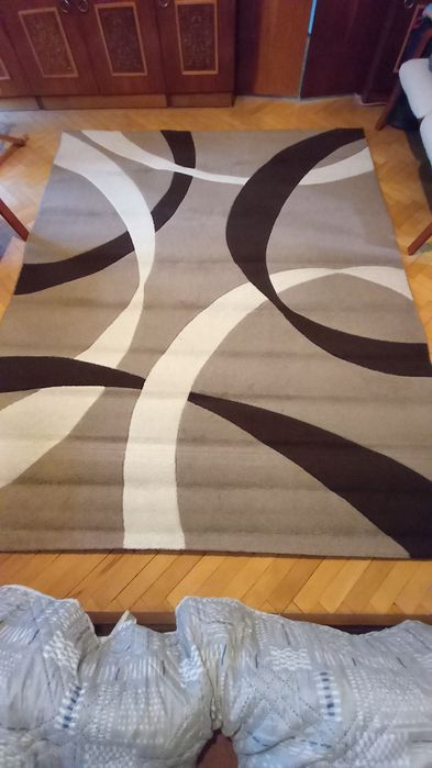 Мек красив килим