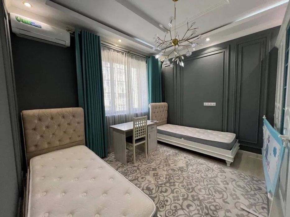 Жк Parisien-Сдается новая 3-х комнатная в престижном районе!