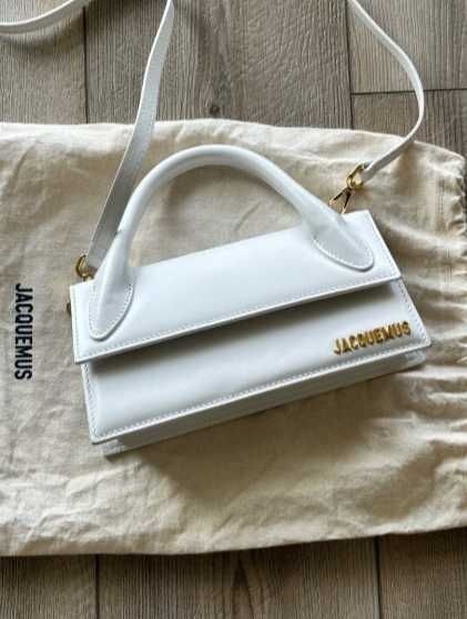 Geanta Jacquemus Le Chiquito Long Alba din Piele Naturala
