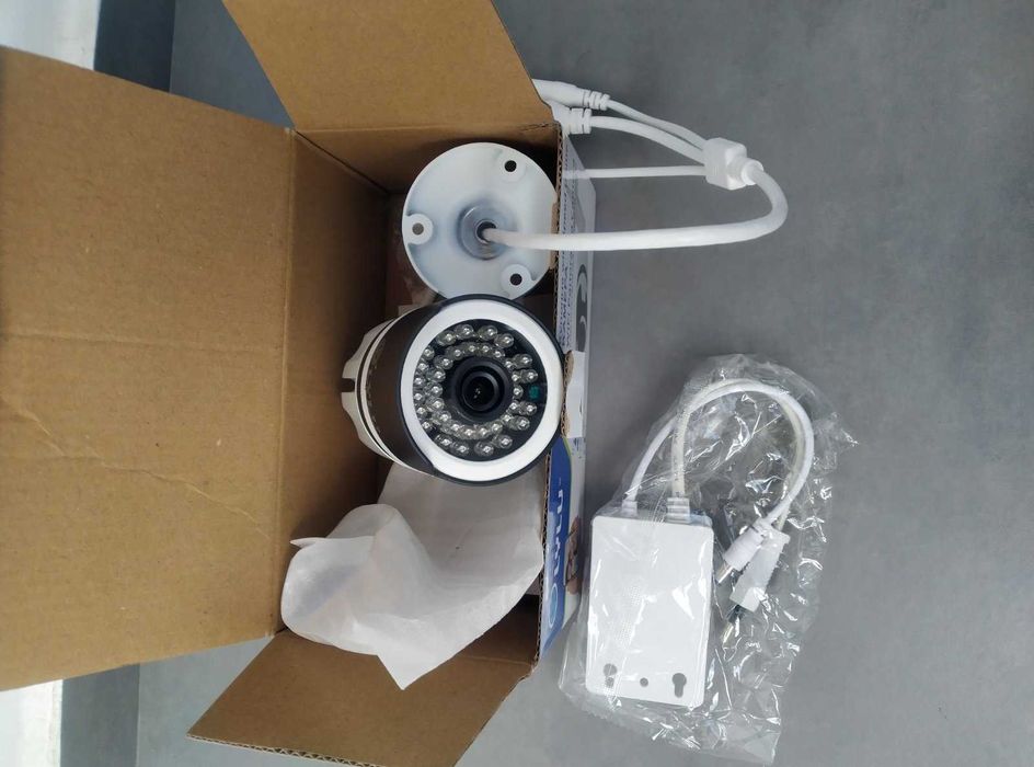 Външна IP, WIFI, IR смарт камера Lylu-801, 5MP, IP65, 5G, авто прослед