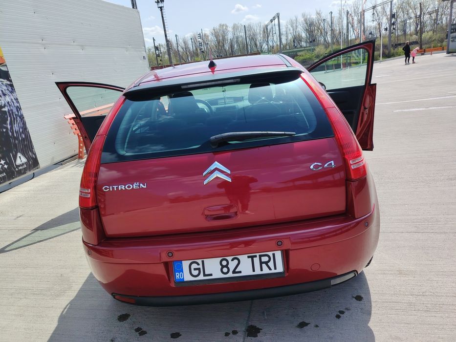 Vând Citroen C4 ,2006 ,motor 1.6 hdi