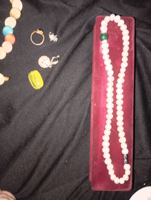 Жемчуг бижутерия и разные украшения